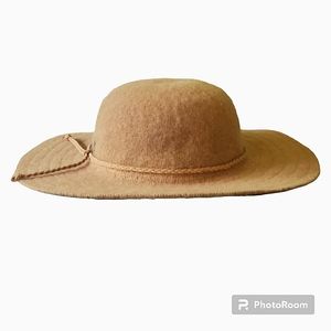 CALLANAN WOMEN'S WOOL FELTED WIDE BRIMMED HAT WITH BRAIDED FAUX LEATHER TRIM